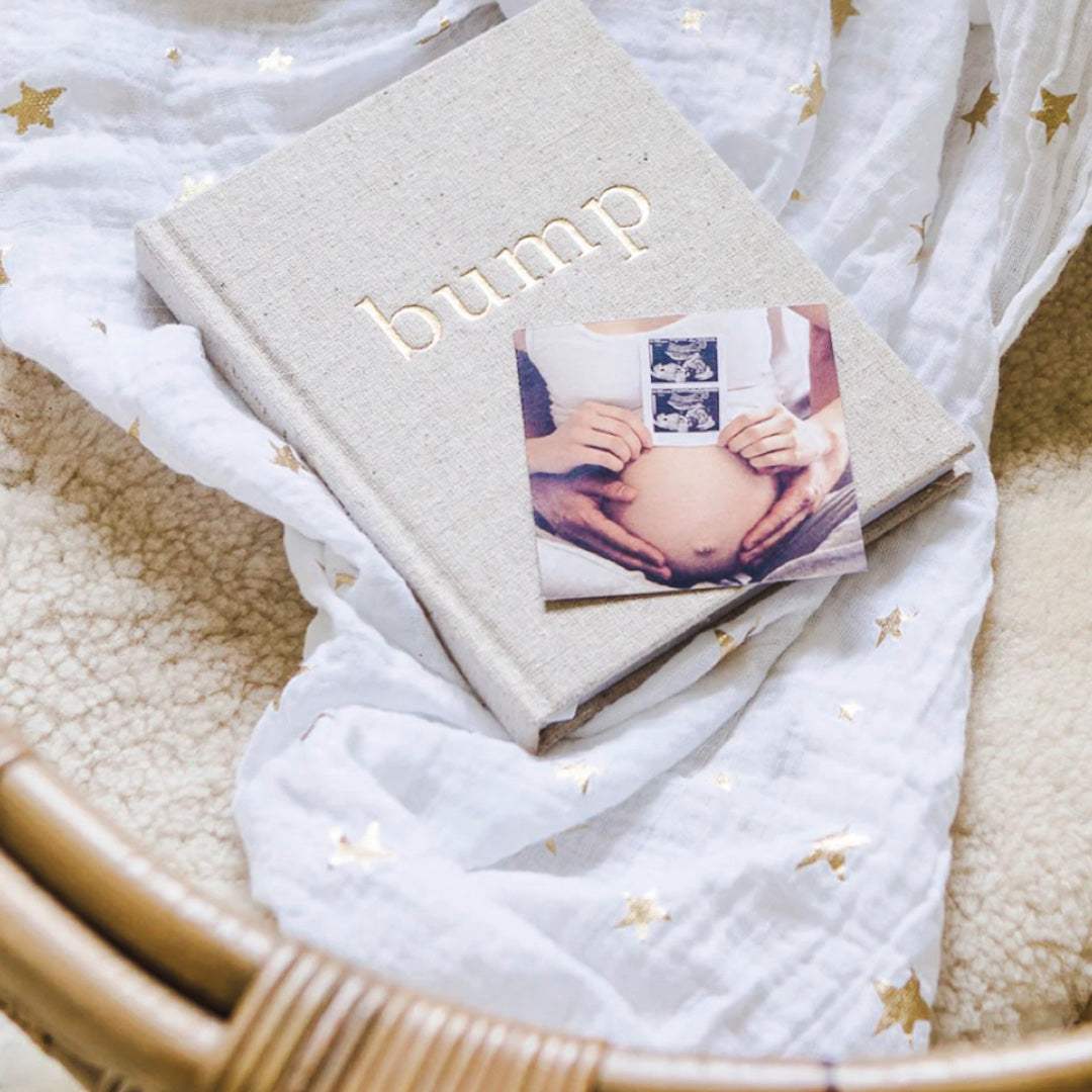 Baby journal. Pregnancy Journey. Pregnancy Book. Keepsake Journal. What to expect when you're expecting/