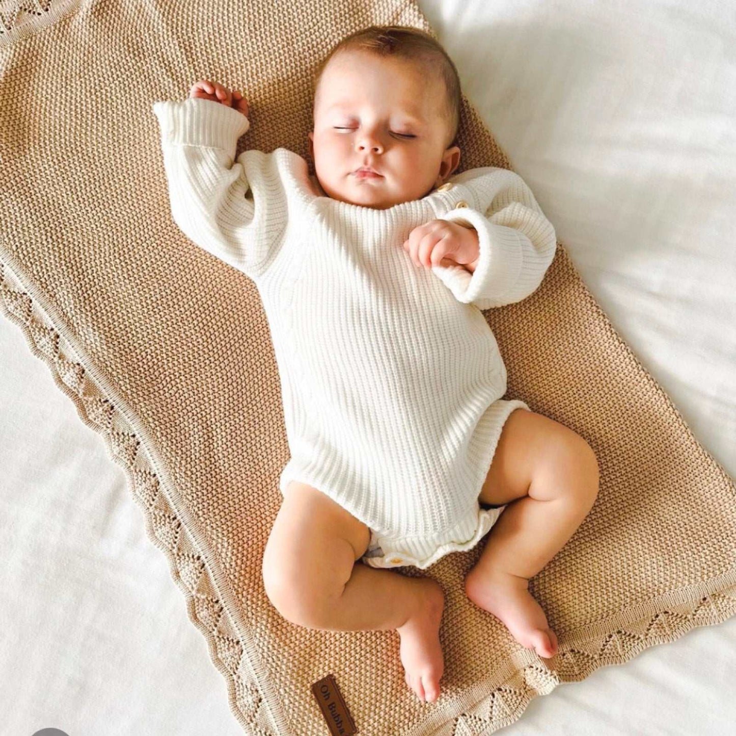 Tan knit baby blanket. Newborn baby knit blanket.