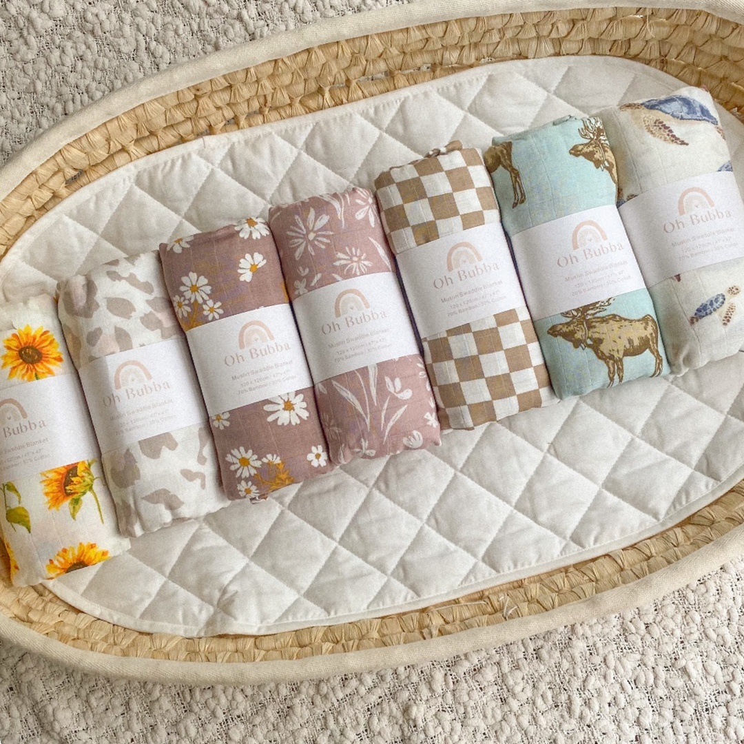 Daisy swaddle - newborn muslin wrap. Baby Swaddles. Newborn Muslin Wrap. Baby Blanket
