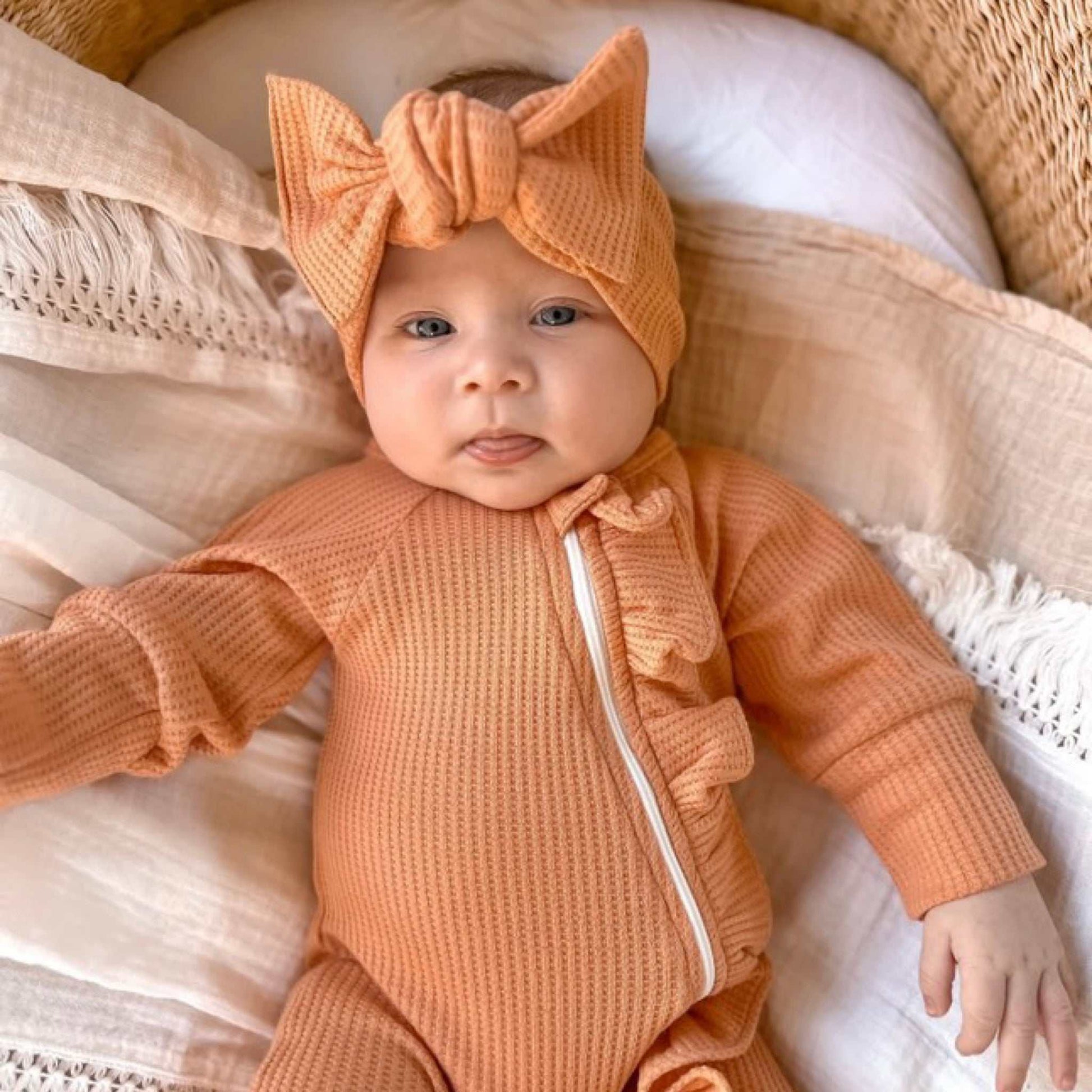 Baby romper. Baby zip romper