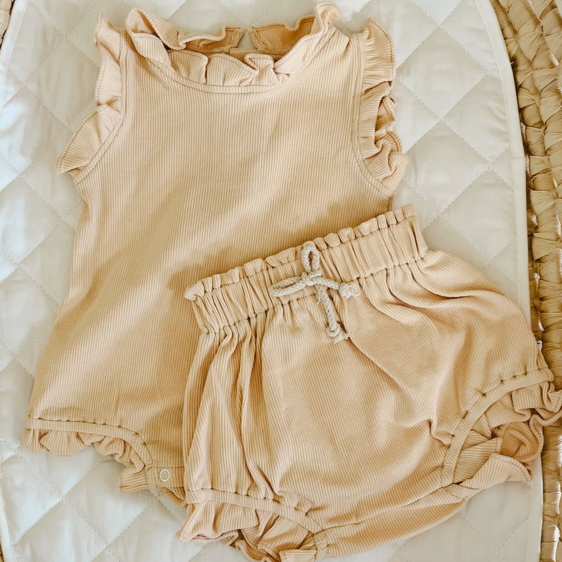 ribbed frill romper and shorts set