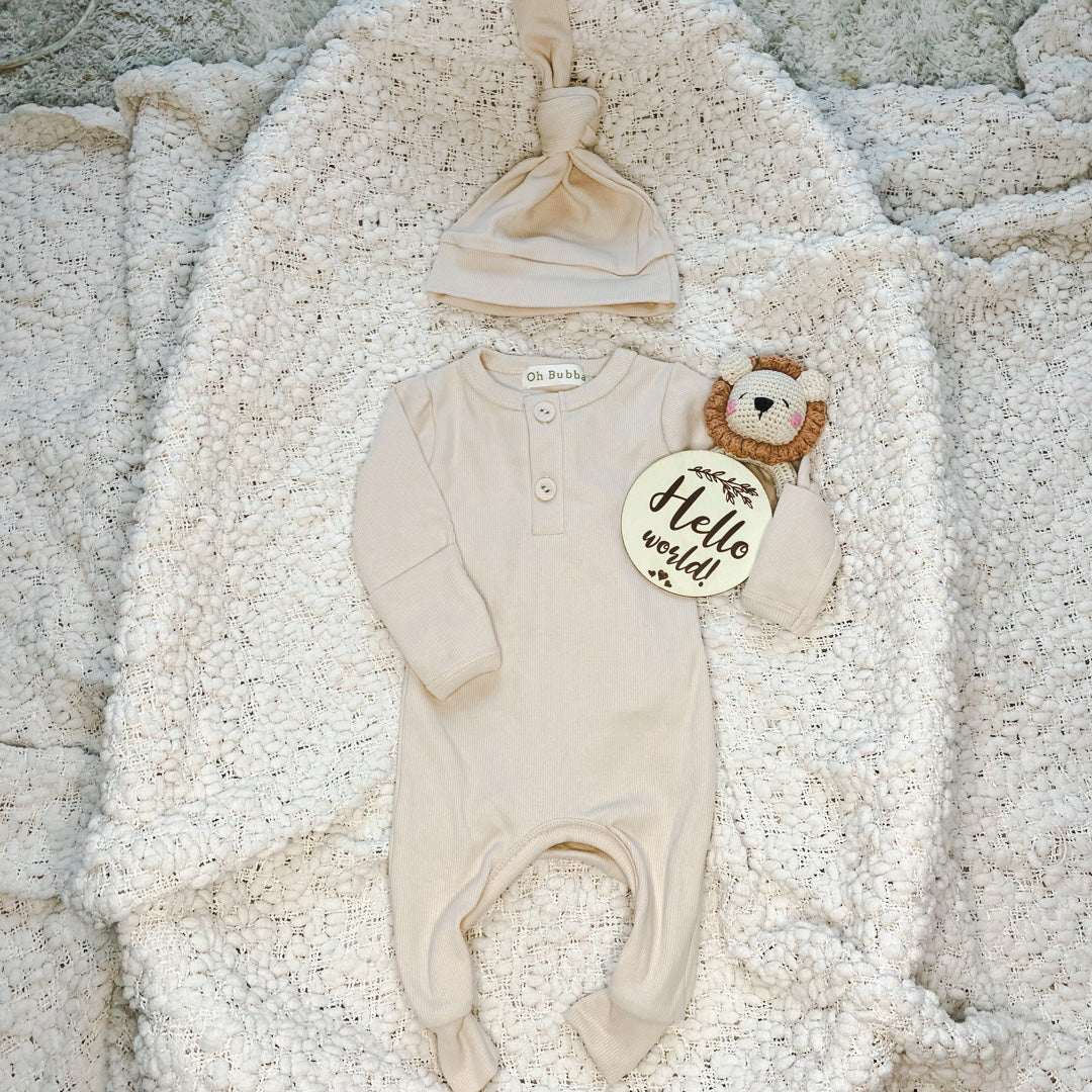 Newborn set. Baby onesie