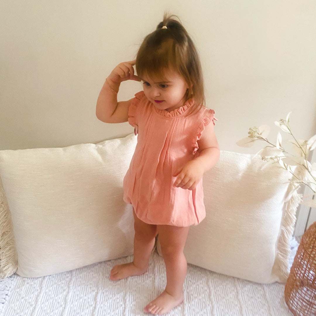 Linen frill baby girl romper. Newborn clothing. Baby girl clothing