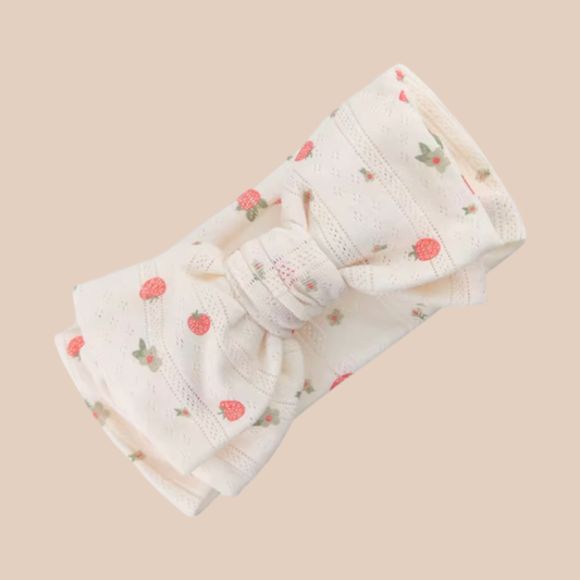 Strawberry pattern baby bow headband. Newborn baby bow. newborn baby headband topknot