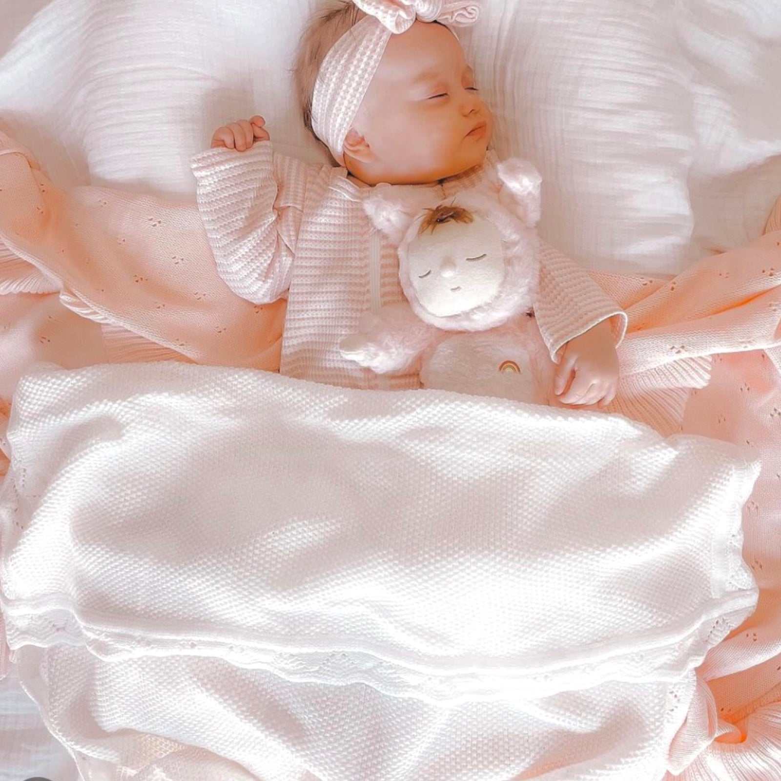 White knit baby blanket 