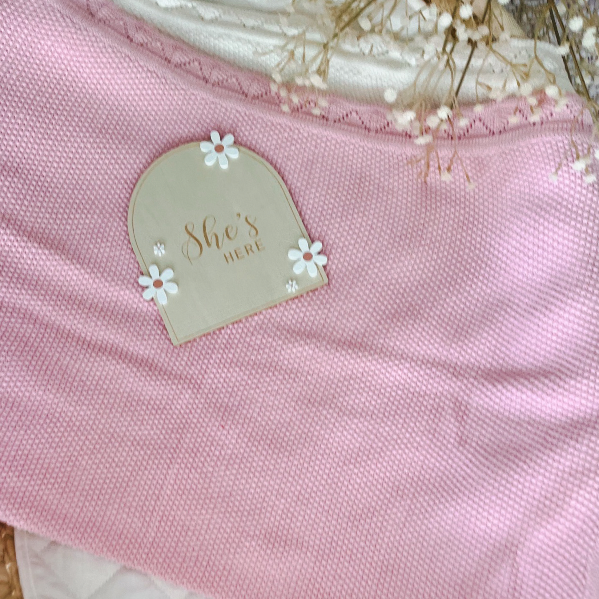 Pink baby knit blanket 