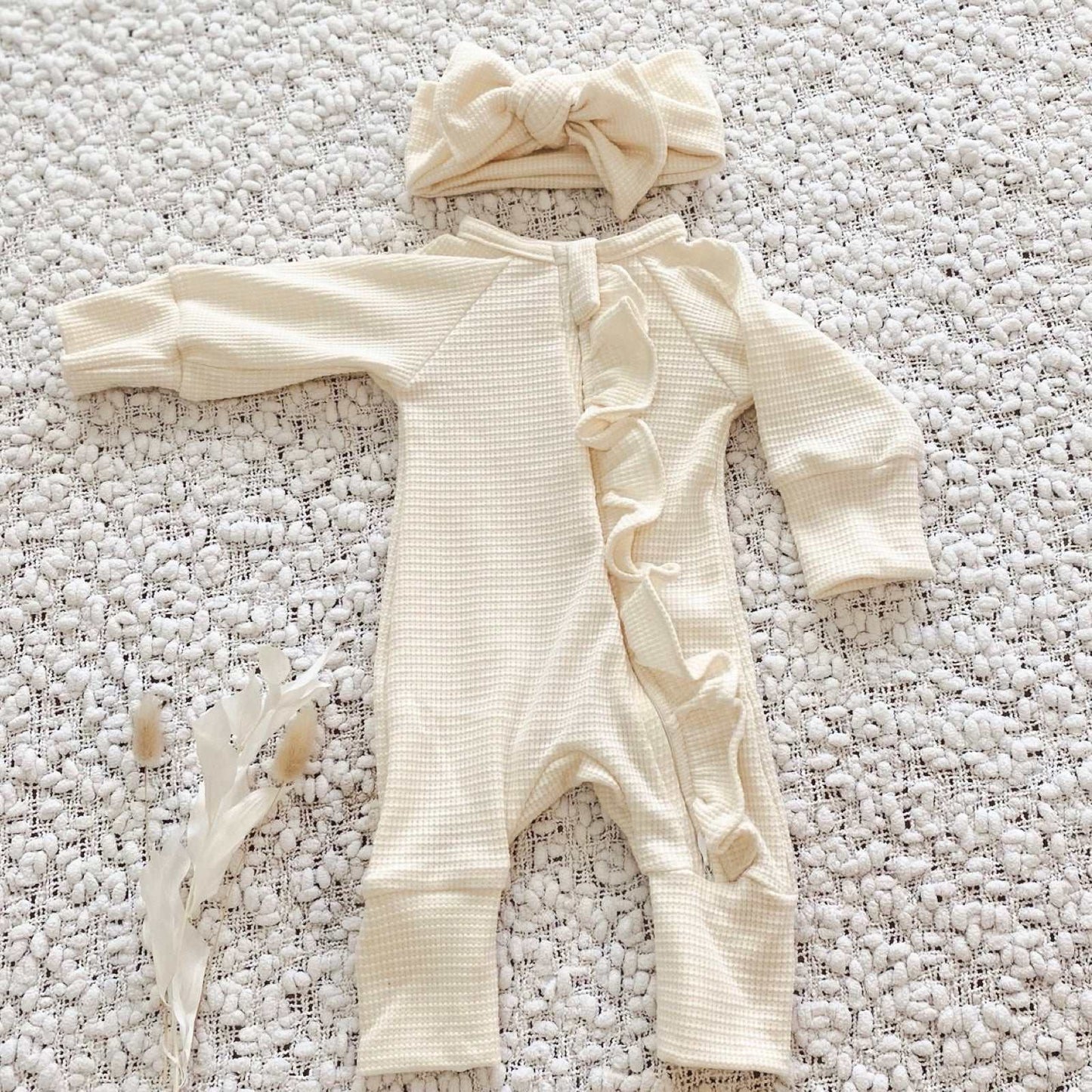 Baby girl oat waffle frill baby romper and headband set