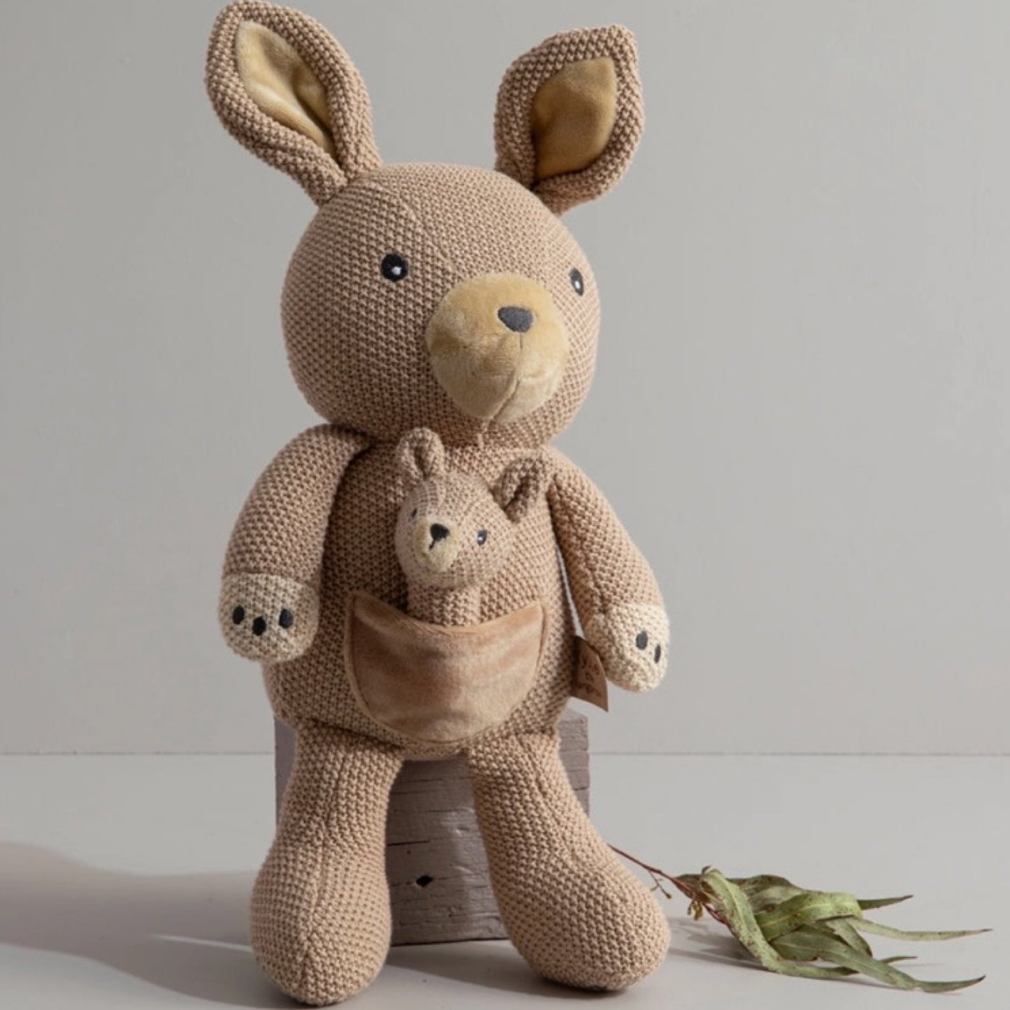 Kylie kangaroo baby knittled toy. Newborn toy rattle 