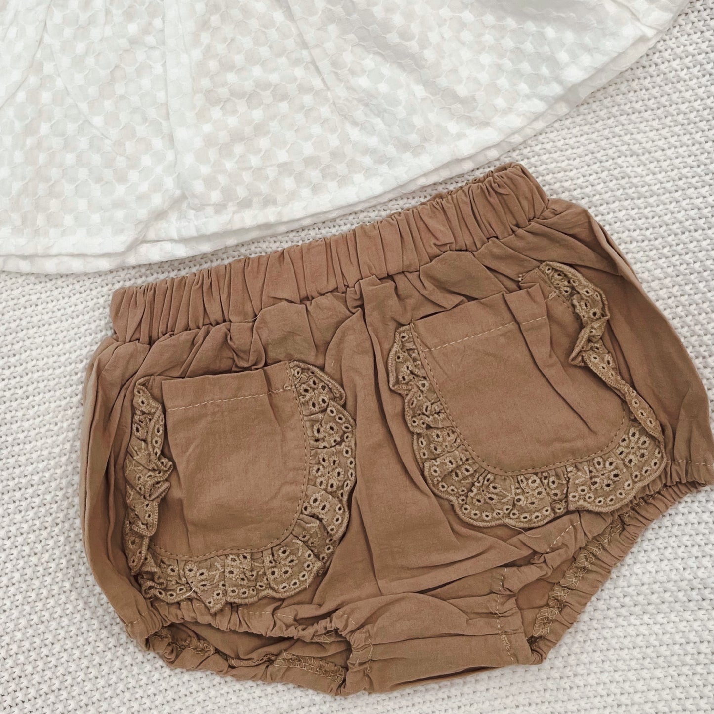 The Willow Frill Set