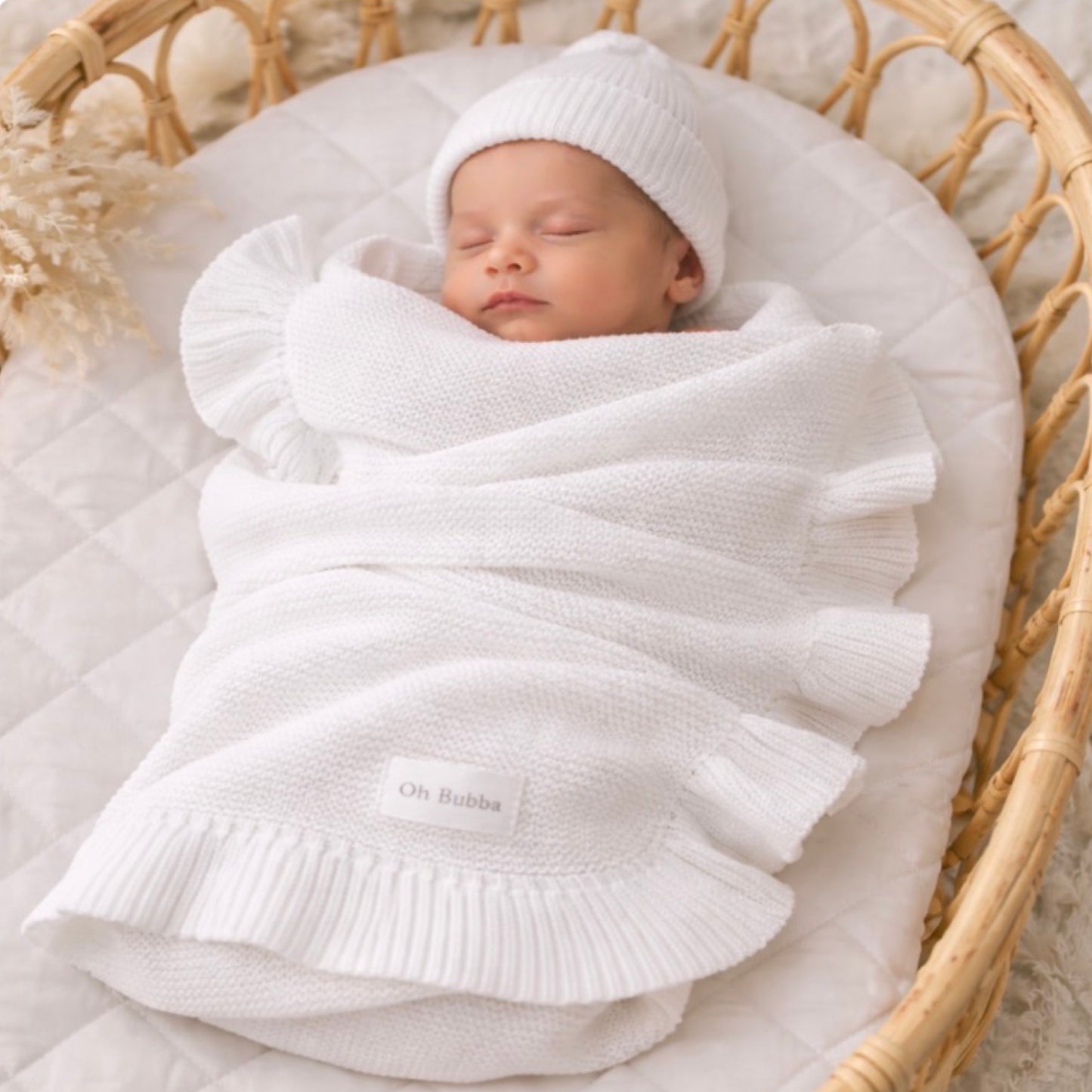 Newborn White frill knit baby blanket