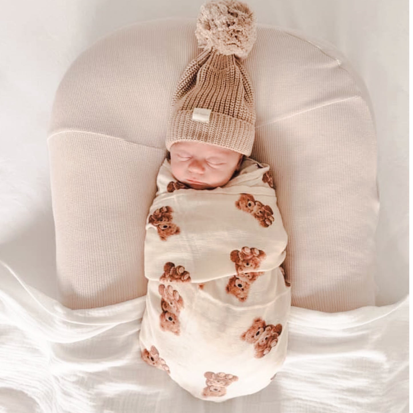 Knit Booties and Beanie Set | Caramel